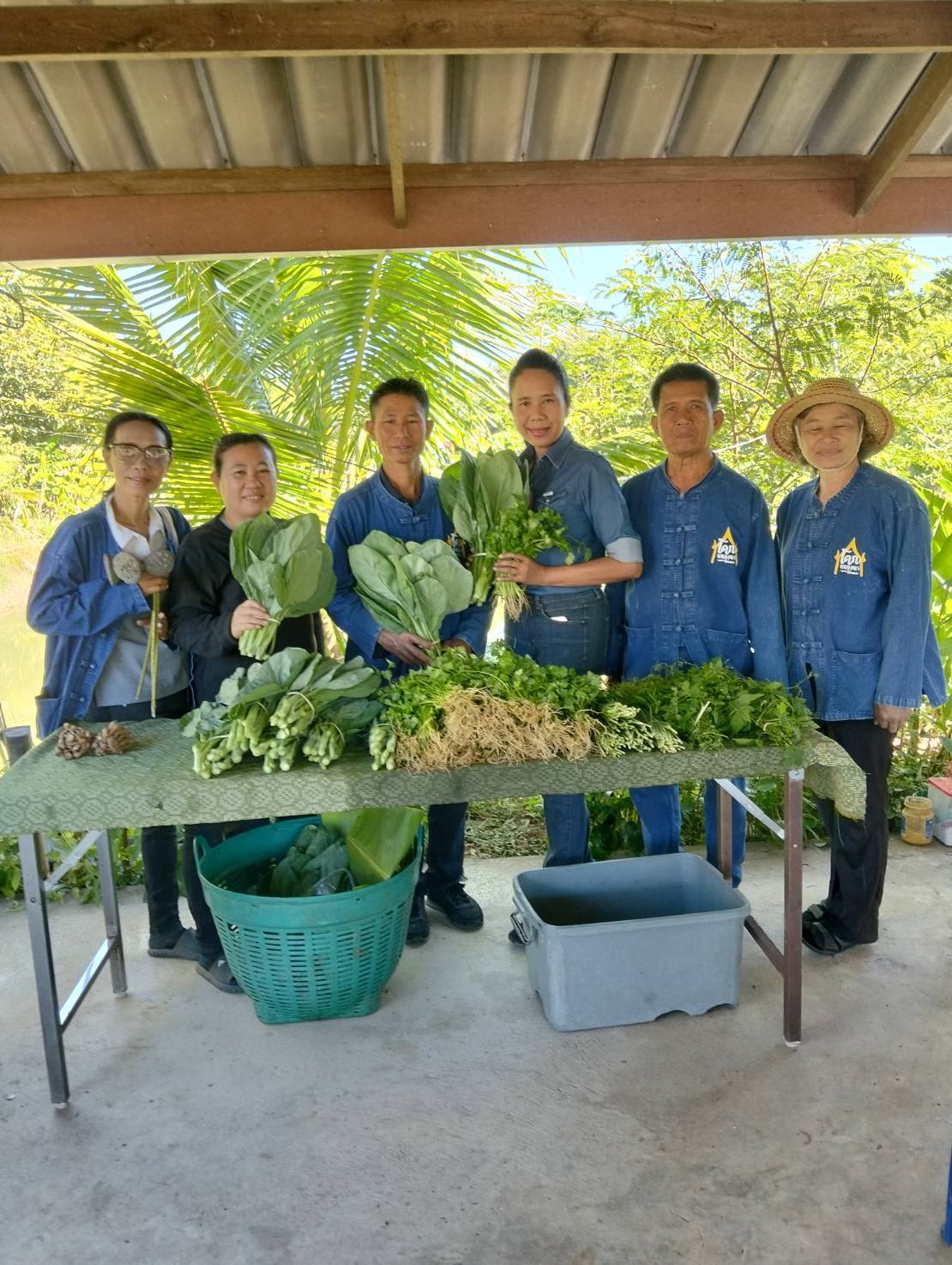 @ พช.คำชะอี จังหวัดมุกดาหาร “ประชุมเครือข่ายศูนย์เรียนรู้การพัฒนาคุณภาพชีวิต ตามหลักทฤษฎีใหม่ ประยุกต์สู่ โคก หนอง นา อำเภอคำชะอี ครั้งที่ 1/2569 และเชิญชวนผู้ผลิต ผู้ประกอบการ เครือข่ายโคก หนอง นา อำเภอคำชะอี ลงทะเบียนเข้าร่วมโครงการ คนละครึ่งพลัส”