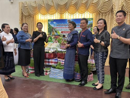 @ พช.คำชะอี จังหวัดมุกดาหาร ประกวดโครงการสร้างเครือข่ายผู้นำการเปลี่ยนแปลง ระดับจังหวัด เสริมสร้างและพัฒนาผู้นำการเปลี่ยนแปลง เพื่อพัฒนาผู้นำชุมชนและสร้างเครือข่ายการขับเคลื่อนตำบลเข้มแข็งตามหลักปรัชญาของเศรษฐกิจพอเพียง 